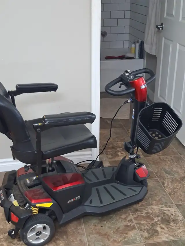 Mobility scooter and transport wheelchair