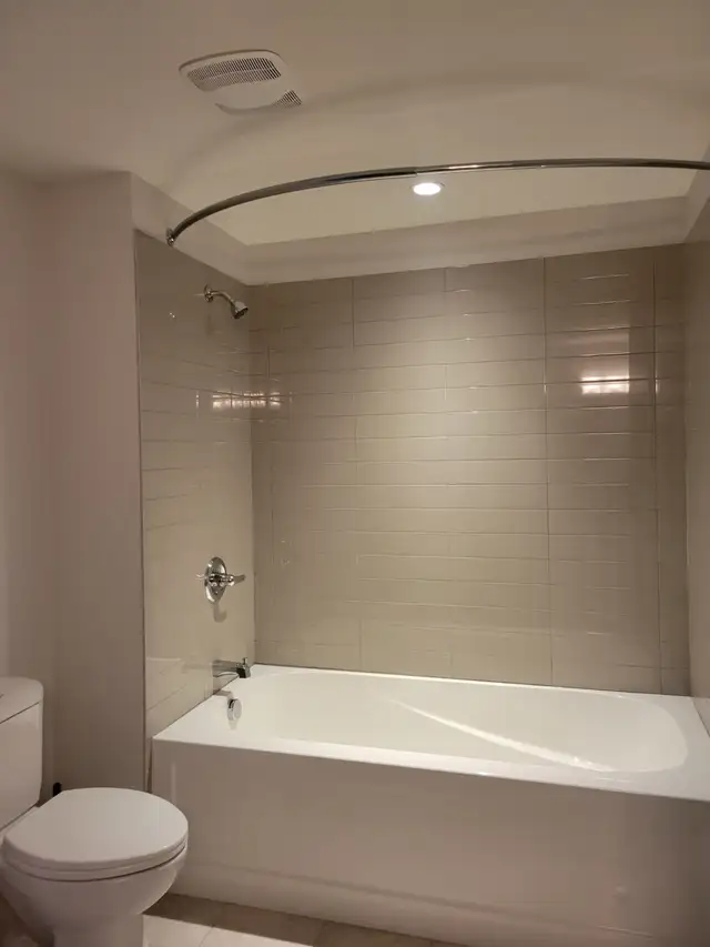PENTHOUSE 2BDRM2 BATH MONTHLY FURNISHED
