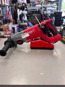 Milwaukee Tool M18 18V Brushless 1 in. SDS-Plus Rotary Hammer