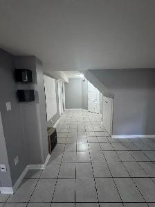 2 Bedroom Basement Apartment for Rent – Mississauga - Photo 5