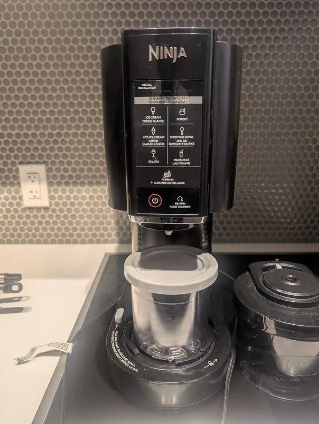 Ninja CREAMi Ice Cream Maker   4 Pints