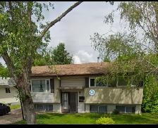 3 available Private rooms for rent.