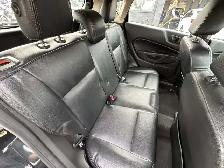 2013 Ford Fiesta SE - Photo 13