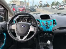 2013 Ford Fiesta SE - Photo 16