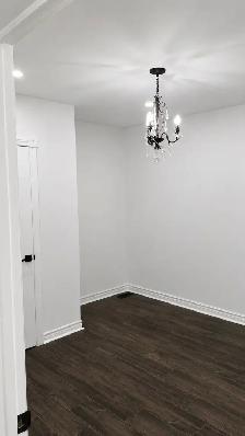 Two BR one bath main level Aurora Main level for rent - Photo 4