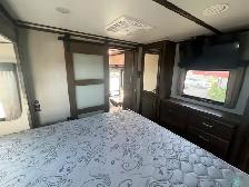 25 Keystone Avalanche 346FL, MASSIVE CLEARANCE PRICING, MUST GO - Photo 16