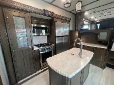 25 Keystone Avalanche 346FL, MASSIVE CLEARANCE PRICING, MUST GO - Photo 19