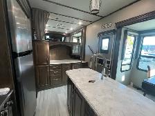 25 Keystone Avalanche 346FL, MASSIVE CLEARANCE PRICING, MUST GO - Photo 26