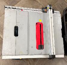Corded Bosch 4100 Table Saw - Photo 3