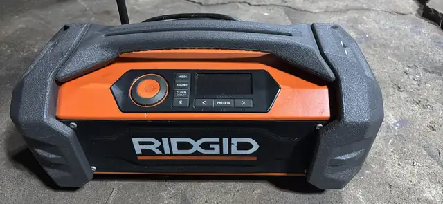 job site radio