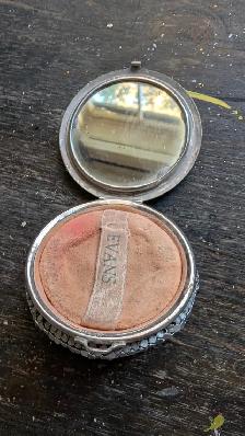 1930s art deco skyscraper compact - Photo 5