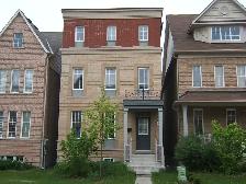 Room for Rent / North York / York Uni. Village - Photo 9