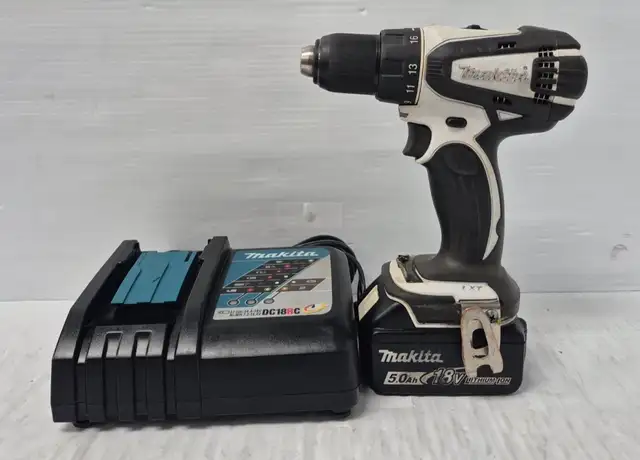 (N9744366) Makita DDF456 Drill