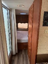 2010 Forest River Lexington GTS 300SS RV SAFETIED - Photo 10