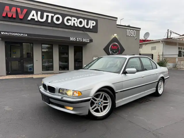 2001 BMW 7 Series 740iA 740iA 4dr Sdn