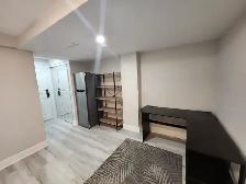 Cozy private room: Shared Basement/Monthly :$1000 - Photo 3
