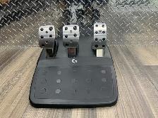 Logitech G923 Streering Wheel With Peddles & Shifter ! - Photo 2