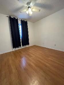 Room for rent close to downtown - Photo 4