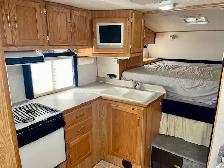 2006 Snowbird off Road 108DS Truck Camper - Photo 5