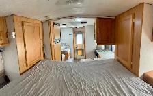 2006 Snowbird off Road 108DS Truck Camper - Photo 9