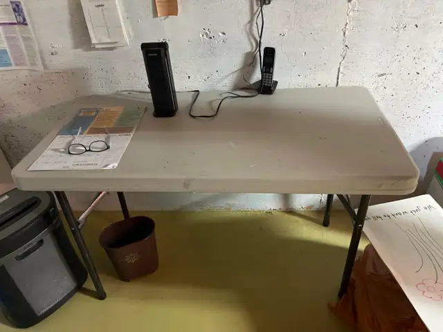 4 foot table