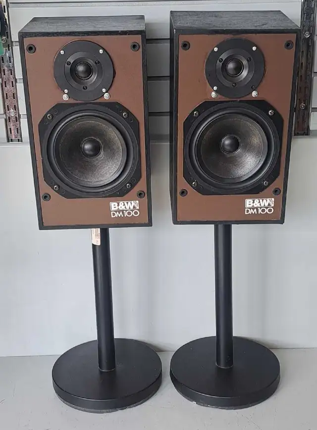 B & W DM100 Speakers With Stands (27930334)
