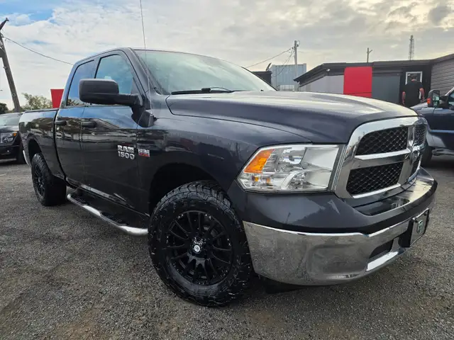 2015 Ram 1500 HEMI 4X4 GARANTIE 1 ANS