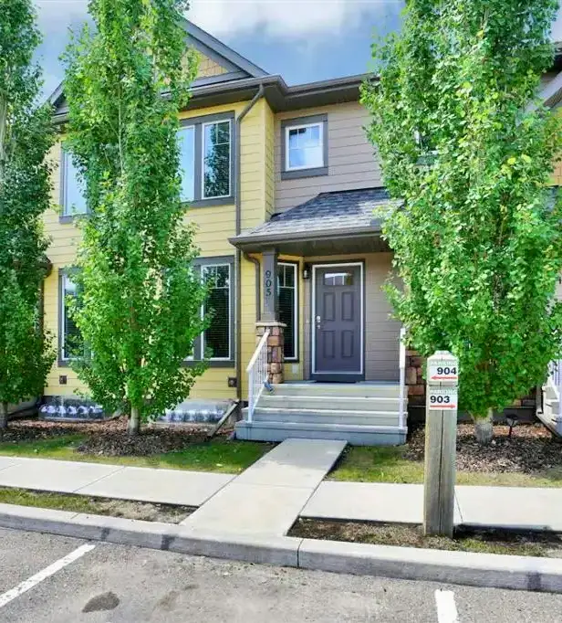 Townhouse for Rent - 2 Bed, 3 Bath - A/C, 2 Parking, Clearview