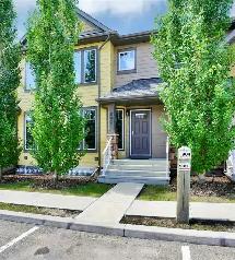Townhouse for Rent - 2 Bed, 3 Bath - A/C, 2 Parking, Clearview