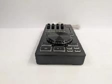 (B6803) Behringer cmd pl-1 DJ Controller with usb - Photo 2