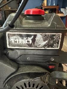 PP115E27 Poulan Pro Snow Blower for Sale - Photo 4
