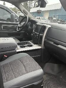 2017 Dodge RAM SLT - Photo 8
