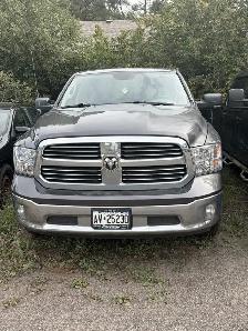 2017 Dodge RAM SLT - Photo 9