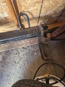 front receiver hitch - Photo 3