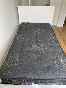 Single Bed - Photo 2