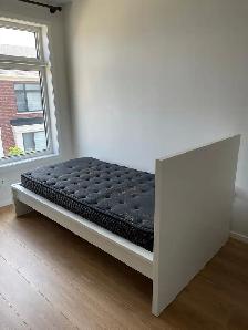 Single Bed - Photo 3