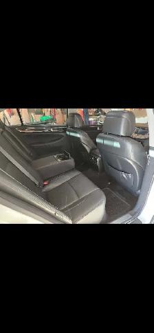 2012 Hyundai Genesis 4 door sedan - Photo 4