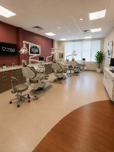 NEW COMMERCIAL MEDICAL SPACE- CARLING AVENUE- CIVIC HOSPITAL- - Photo 3