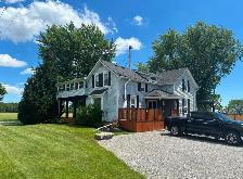 Country home with large shop and no neighbours. Call Jen Jolly