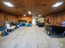 Country home with large shop and no neighbours. Call Jen Jolly - Photo 6
