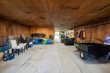 Country home with large shop and no neighbours. Call Jen Jolly - Photo 7