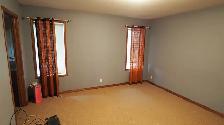 3 Bedrooms 3 bathroom House With Mother-In-Law Suite - Photo 11