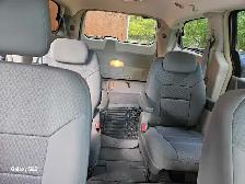 2010 Chrysler town and country - Photo 4