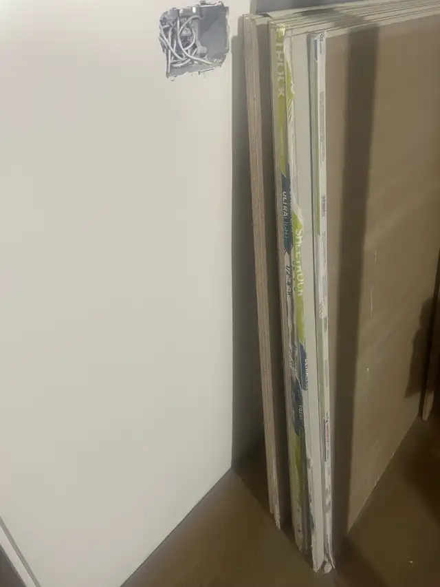 drywall, mud and screws