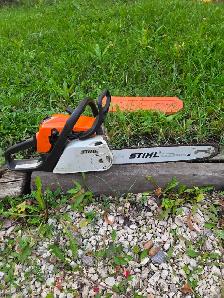 Stihl MS 181 C Chainsaw - Photo 2