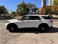 2020 Ford Explorer Police Interceptor Hybrid - Photo 4