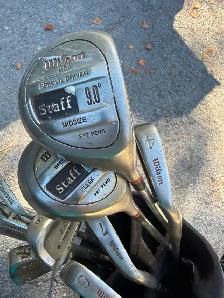 Golf bag and clubs - Photo 3