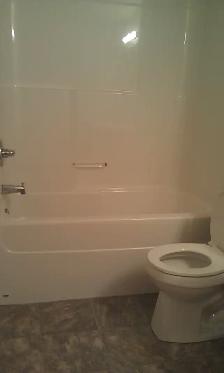 3 bed/1.5 bath Townhouse in Harbour Landing available Nov,1 - Photo 7