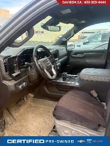 2024 GMC Sierra 1500 SLT Crew Cab Standard Box 4-Wheel Drive SLT - Photo 11