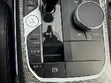 2022 BMW 3-Series 330e xDrive Plug-In Hybrid, M-sport package - Photo 23
